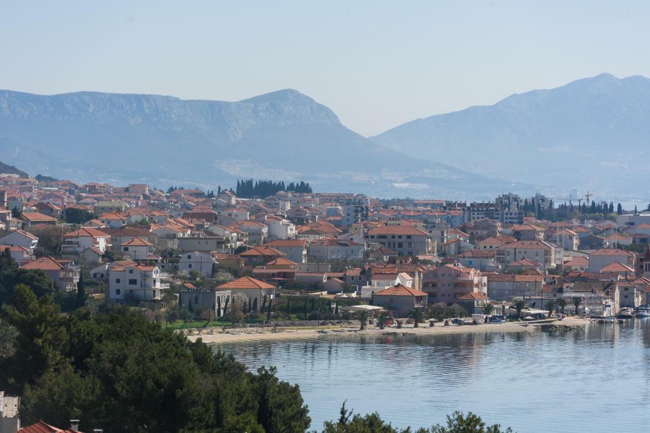 Accommodation Mamut Trogir Buitenkant foto