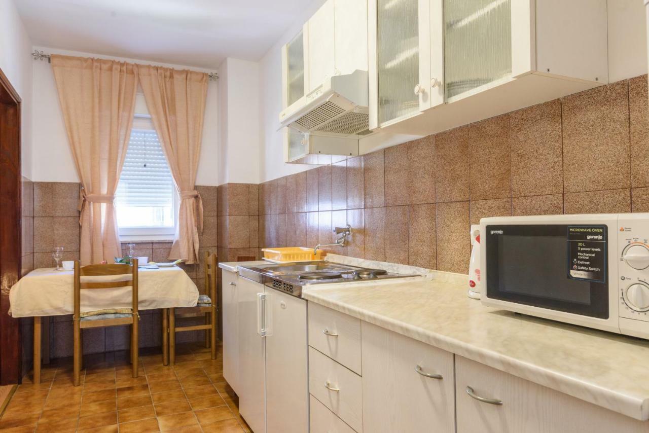Accommodation Mamut Trogir Buitenkant foto