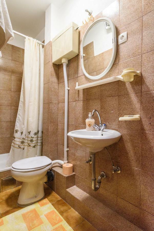 Accommodation Mamut Trogir Buitenkant foto