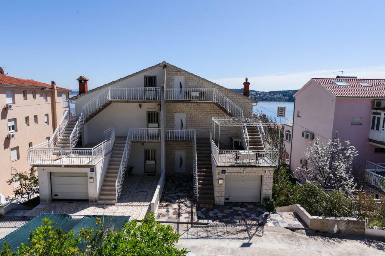 Accommodation Mamut Trogir Buitenkant foto